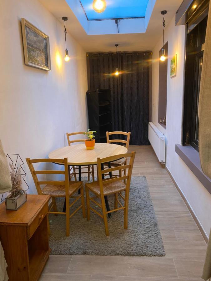 Superbe Appartement Charleroi Exterior photo