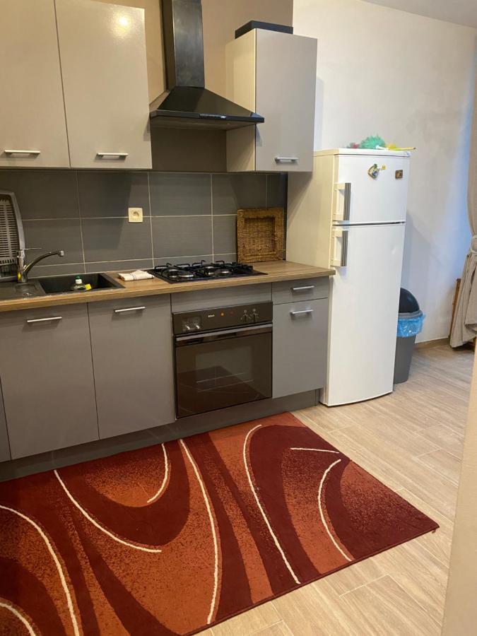 Superbe Appartement Charleroi Exterior photo